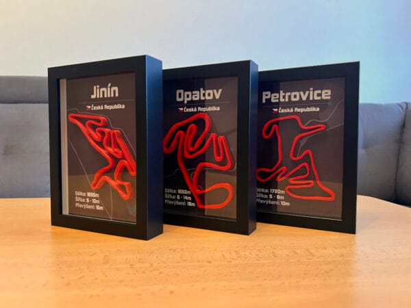 Set devíti MČR motokrosových tratí